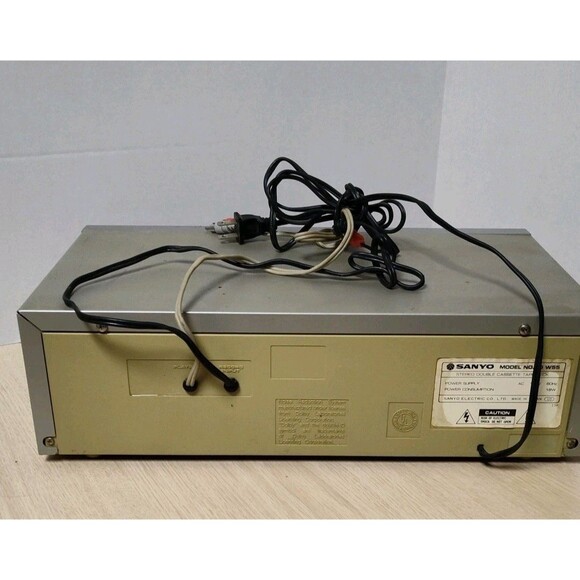 Vintage Sanyo RD W55 Double Stereo Cassette Deck Tape Player Powers On-Parts - Picture 7 of 10